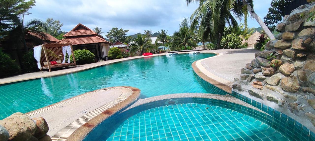 Red Pearl Beach Resort تشالوكلوم المظهر الخارجي الصورة