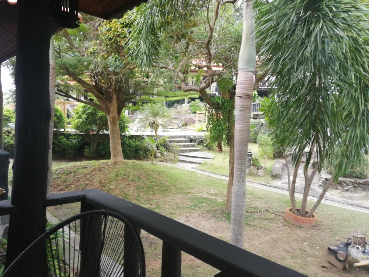 Red Pearl Beach Resort تشالوكلوم المظهر الخارجي الصورة