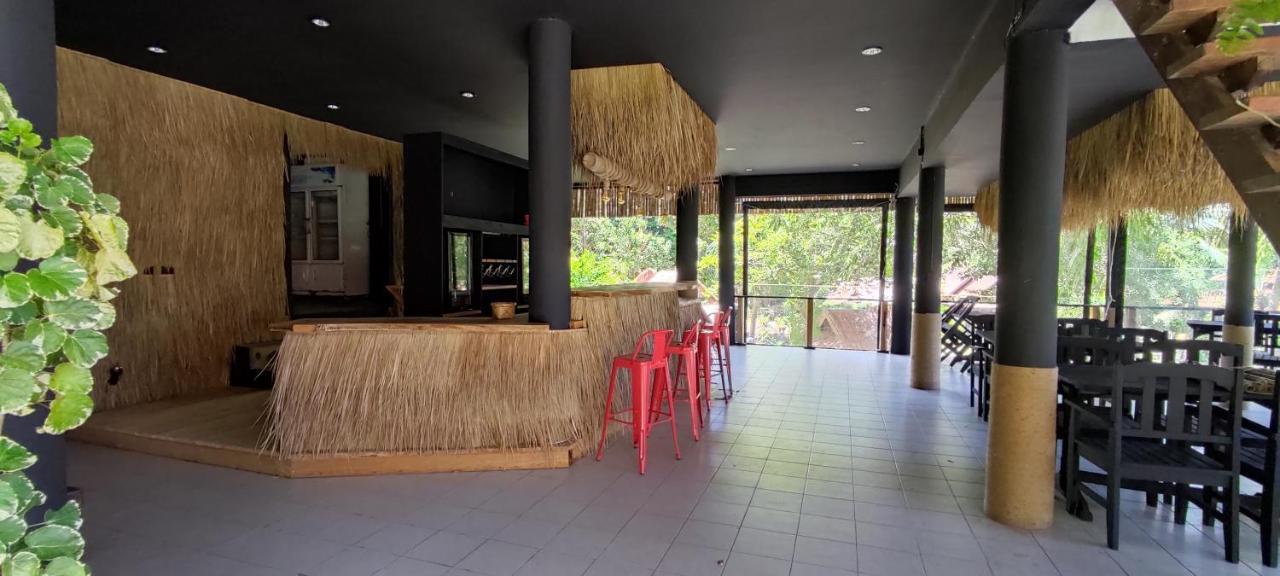 Red Pearl Beach Resort تشالوكلوم المظهر الخارجي الصورة